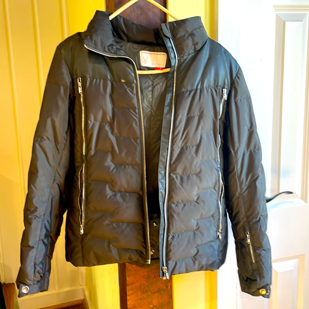 Down Spyder ski jacket. Ladies size 8. Perfect for the slopes. Reducing $!